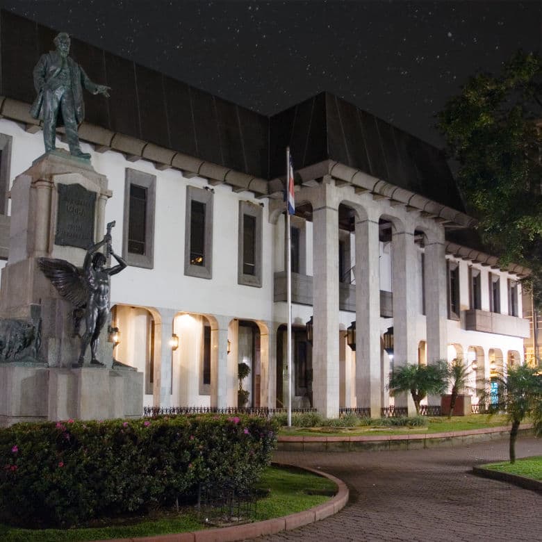 Fachada del Club Unión en San José, Costa Rica